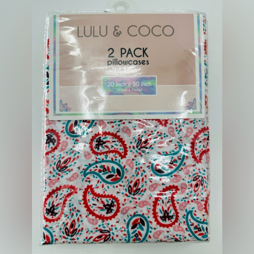 Lulu & Coco Pillowcases 2pc Microfiber Paisley 20in X 30in Bedding Teen NEW